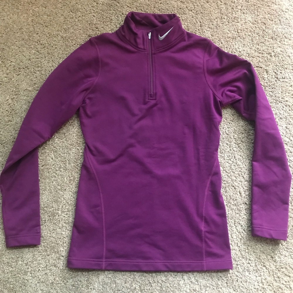 Nike DRYFIT Pullover